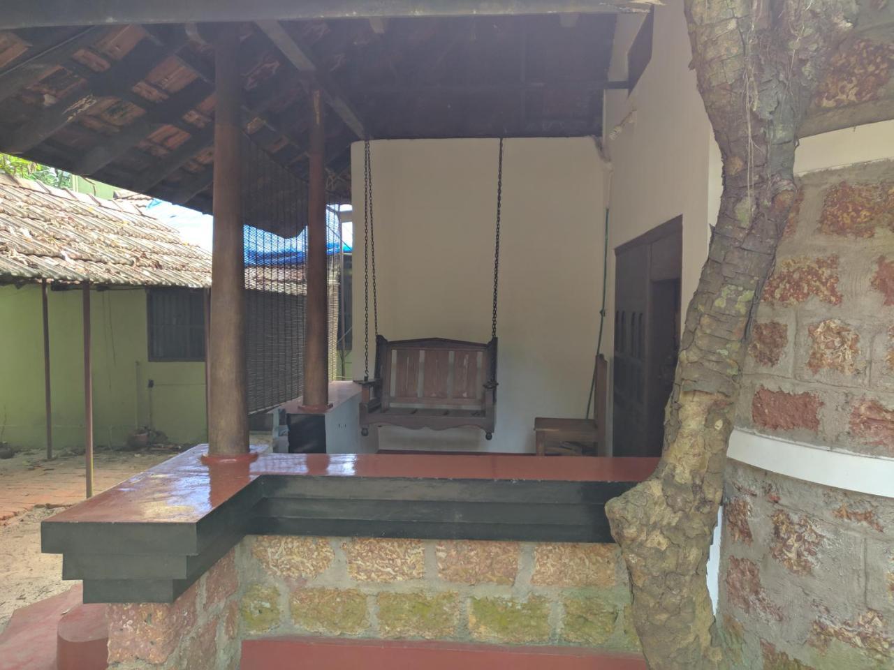 Arakkal Heritage Mararikulam Exterior photo