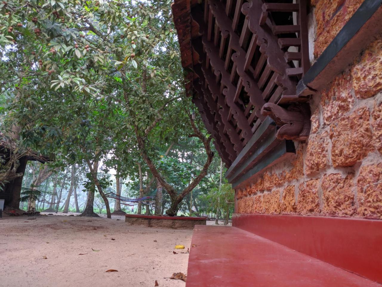 Arakkal Heritage Mararikulam Exterior photo